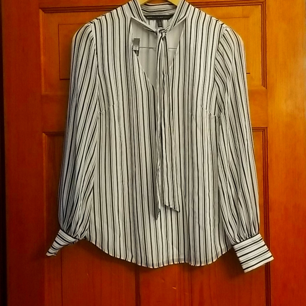 Women's long sleeved blouse